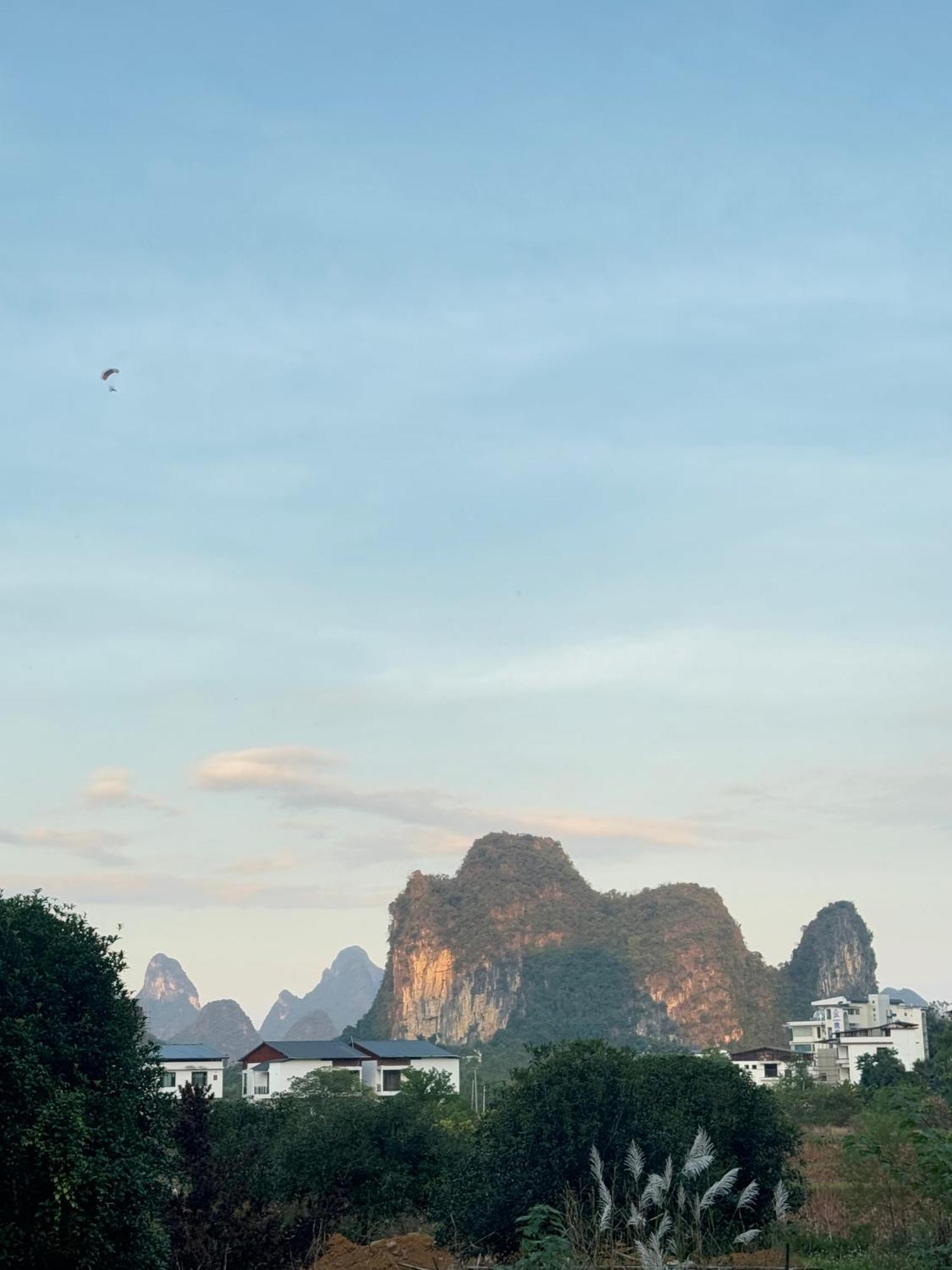 Yangshuo Hillside Homestay ภายนอก รูปภาพ